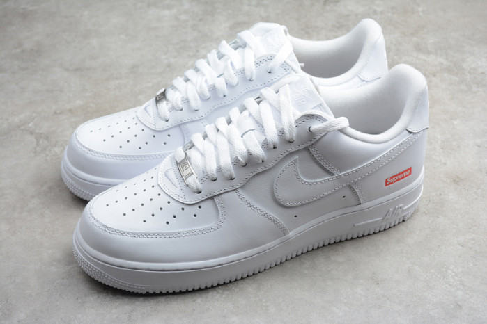 Nike Air Force 1 Supreme white CU9225-100