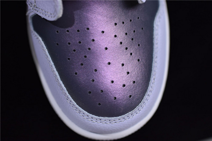 Jordan 1 Low Oxygen Purple (GS)  554723-505