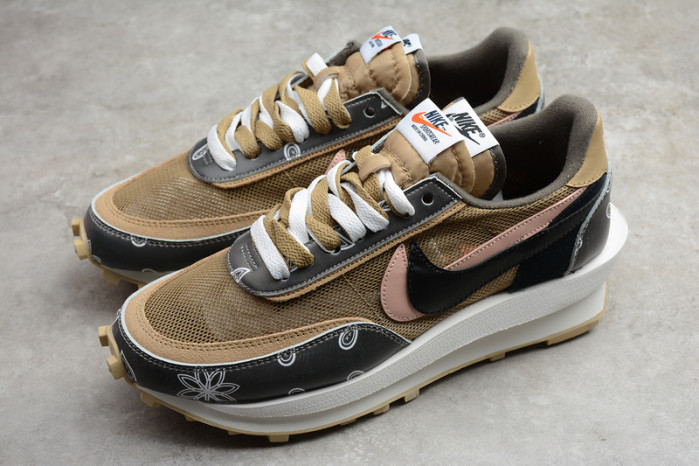 Travis Scott x Sacai x Nike LDV Waffle Daybreak"  CV5053-001