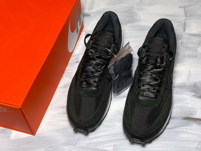 Sacai Nike LDV Waffle black  NYLON BV0073-002