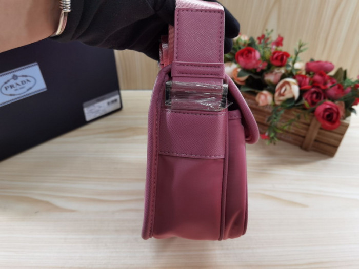 Prada BAG25
