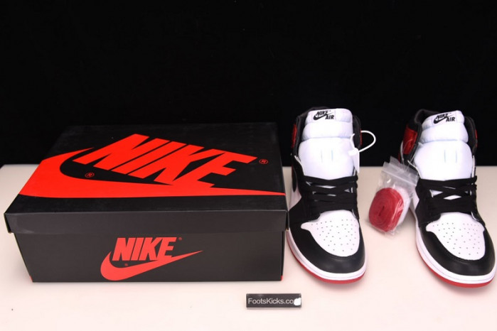 Air Jordan 1 Satin Black Toe CD0461-016