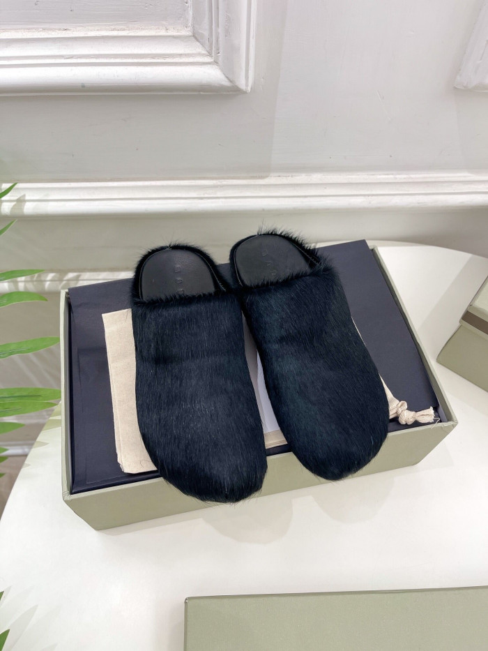 Marni Fussbett Sabot 2