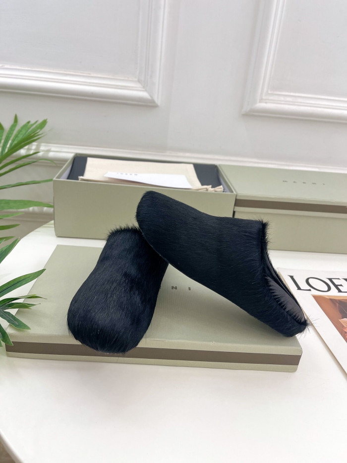 Marni Fussbett Sabot 2