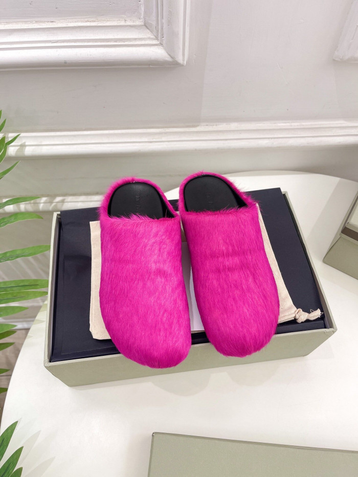 Marni Fussbett Sabot 4