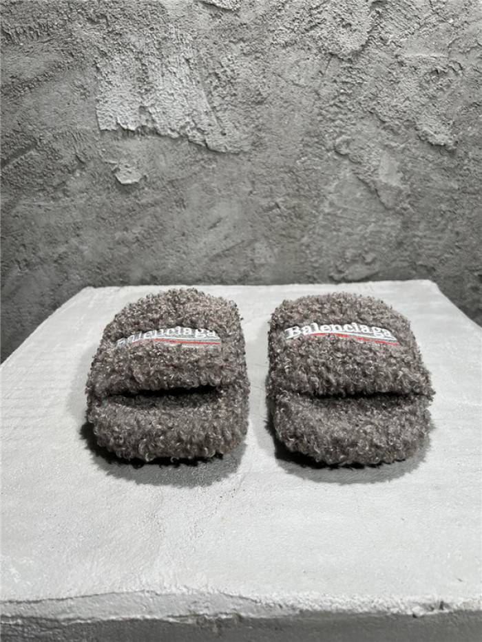 BALENCIAG* SANDAL 54