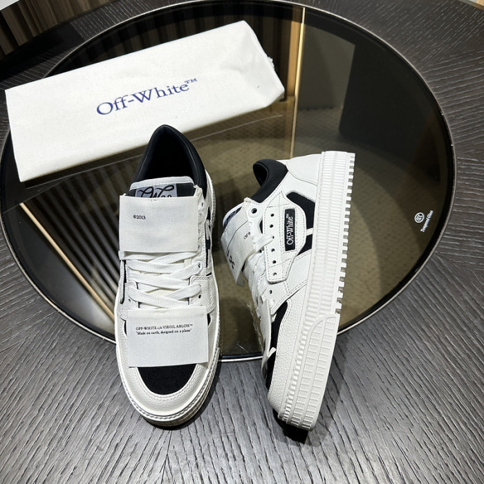 OFW  Sneakers  OFF000004