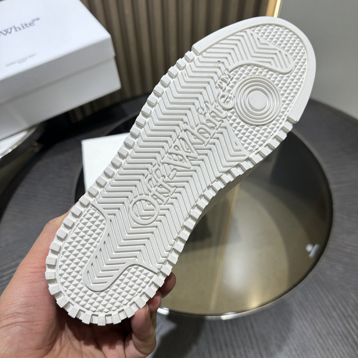 OFW  Sneakers  OFF000004