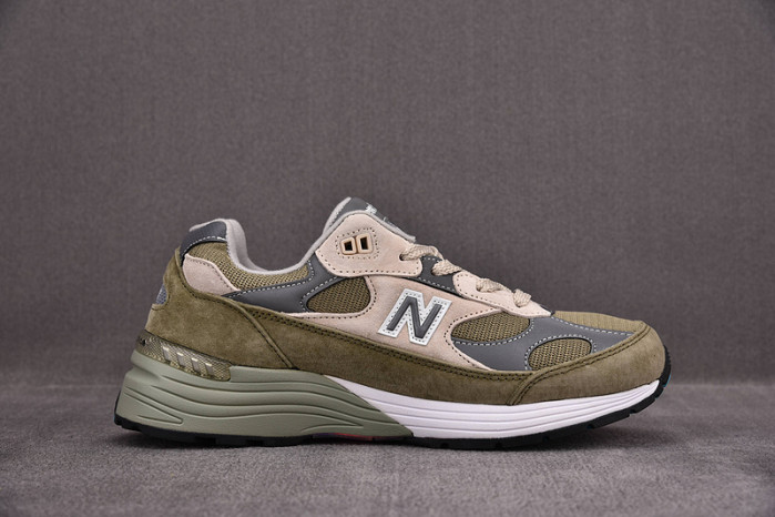NEW BALANCE 992 NB000007