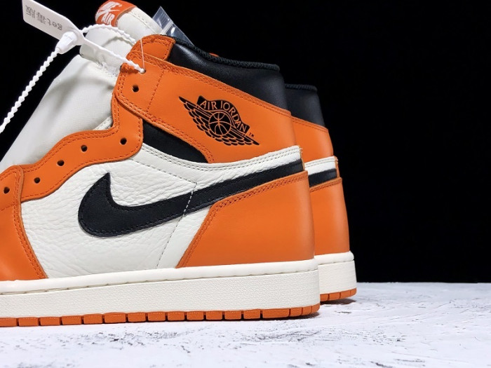 Air Jordan 1 Retro Reverse Shattered Backboard  555088-113