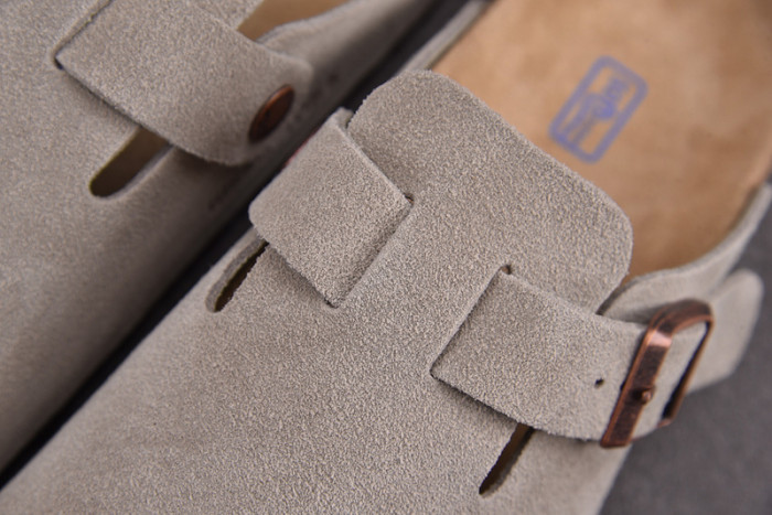 BIRKENSTOCK SANDALS 8