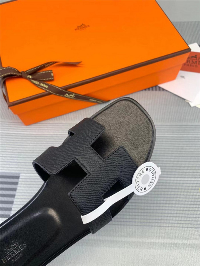 Herme* Sandal37