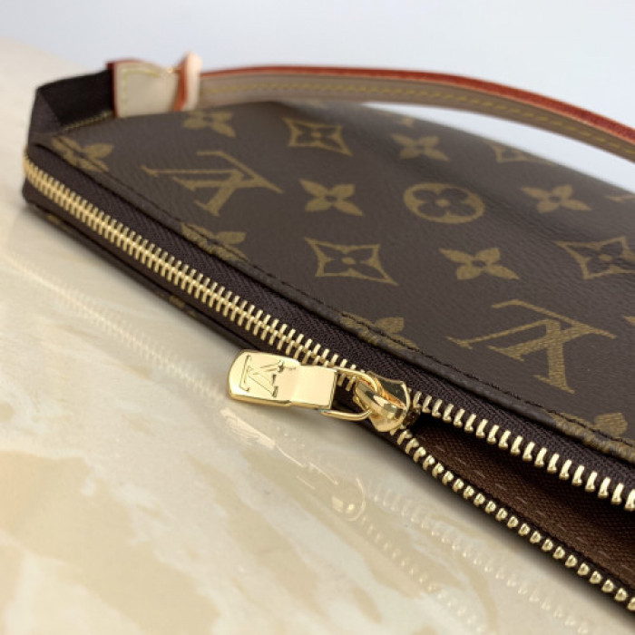 L&V BAG52