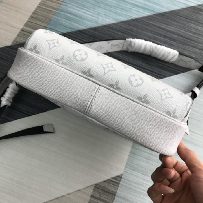 L&V BAG44