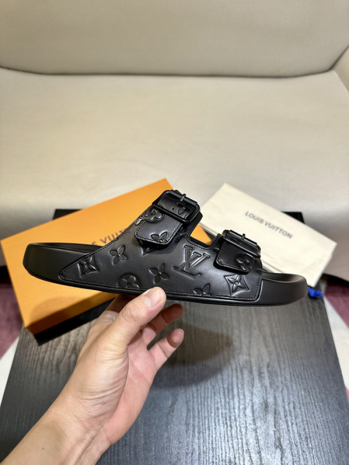 L&V sandal32