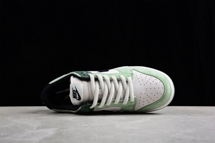 Otomo Katsuhiro x Nk SB Dunk Low "Steamboy OST" LF0068-001