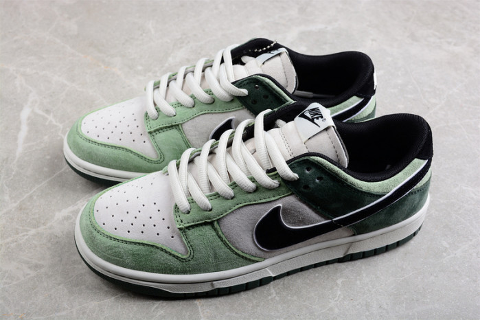 Otomo Katsuhiro x Nk SB Dunk Low "Steamboy OST" LF0068-001