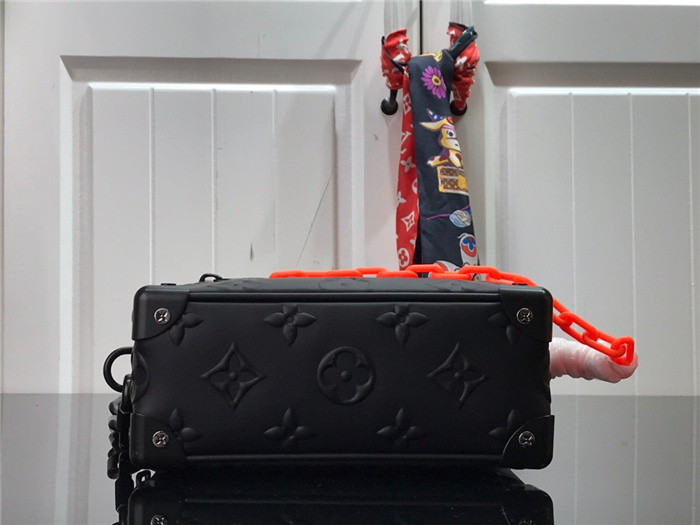 L&V BAG16