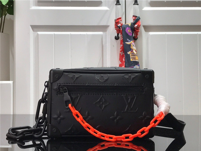 L&V BAG16