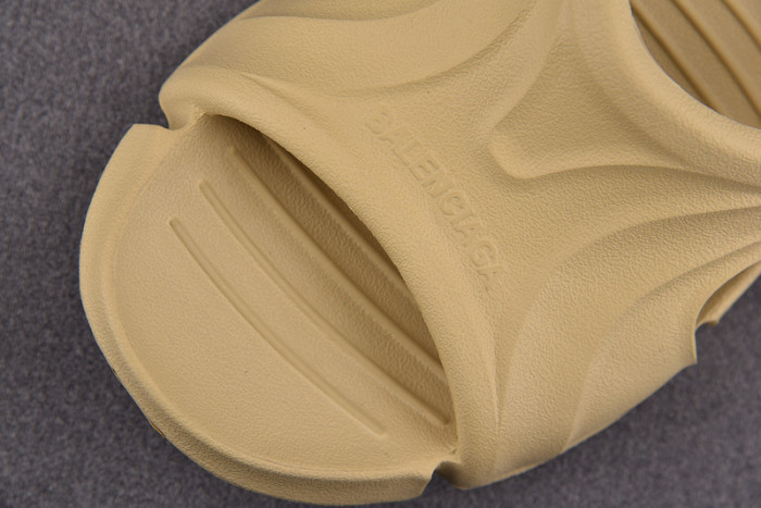 Balenciag* Sandal19