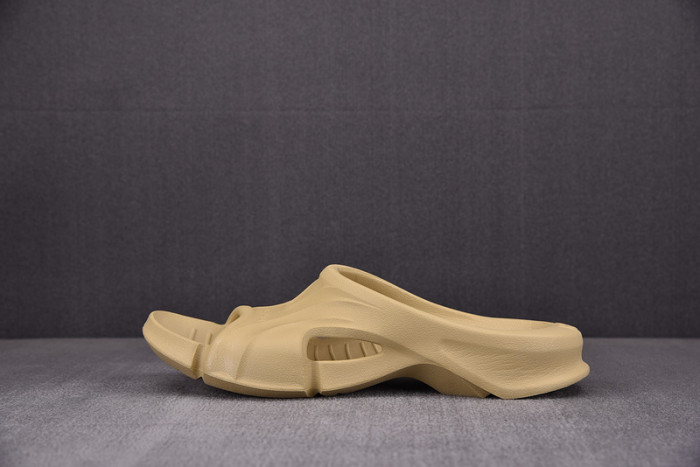 Balenciag* Sandal19