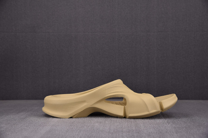 Balenciag* Sandal19