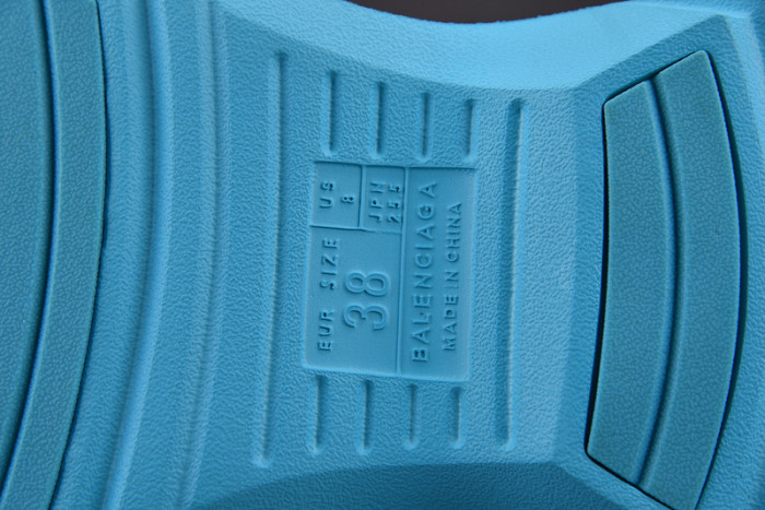 Balenciag* Sandal17
