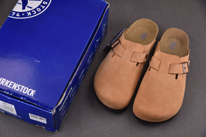 BIRKENSTOCK SANDALS 9