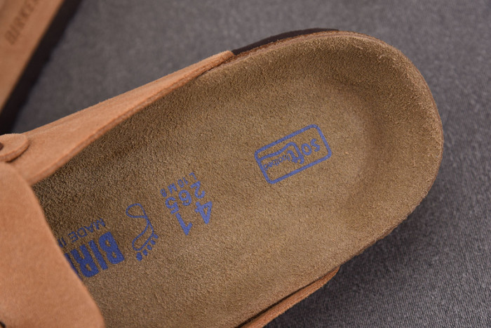 BIRKENSTOCK SANDALS 9