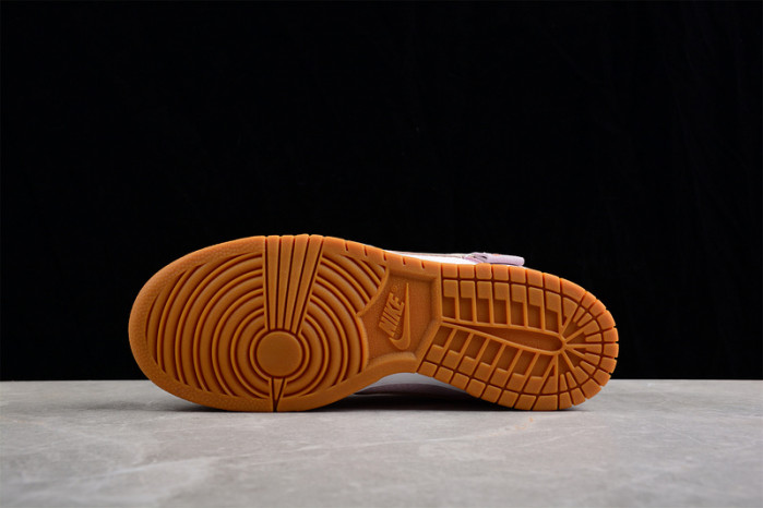 Nike Dunk Low Teddy Bear  DZ5318-640