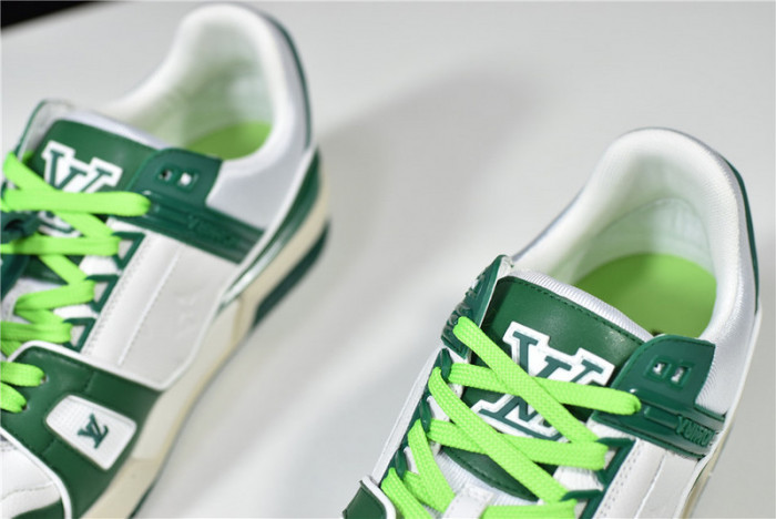 LV snekaers L000008