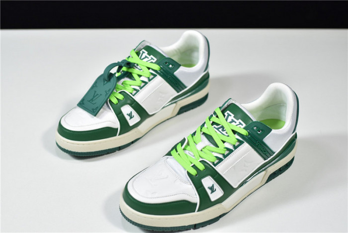 LV snekaers L000008