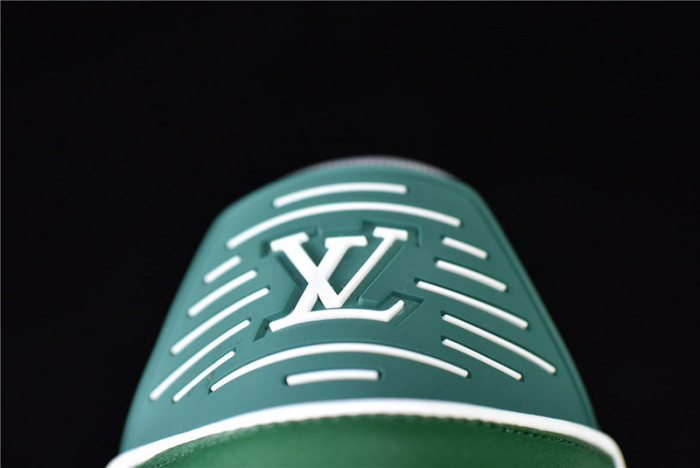 LV snekaers L000008