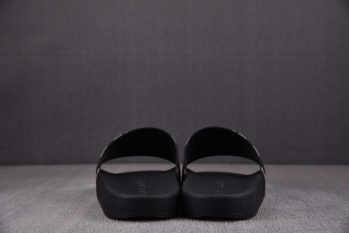 BURBER*Y Sandal9