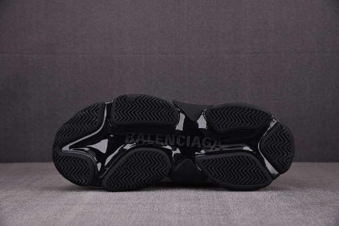TRIPLES TRAINER SNEAKERS 2000064