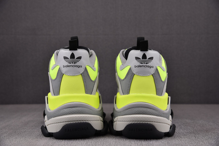 TRIPLES TRAINER SNEAKERS 2000064