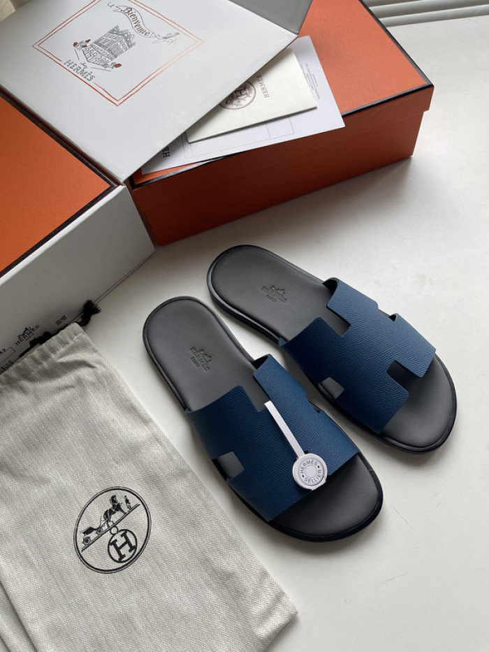 Herme* Sandal76