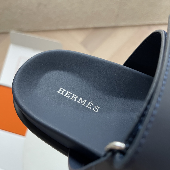 Herme* Sandal17