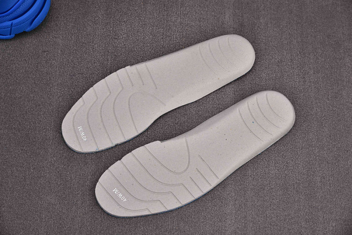 TRIPLES TRAINER SNEAKERS 2000051