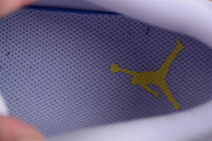 Air Jordan 1 Low Barely Grape DC0774-501