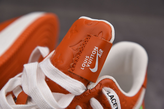 NIKE LOW AIR FORCE 1 X  ORANGE
