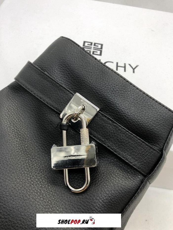 GIVENCHY Shark Lock boots GC000001