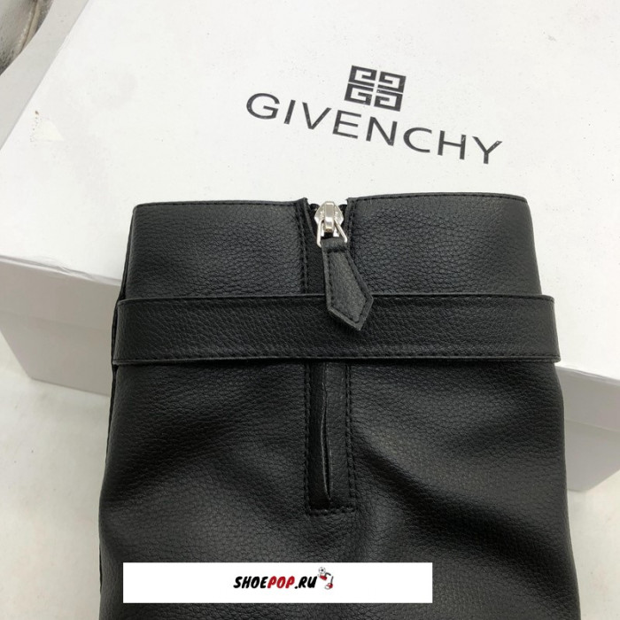 GIVENCHY Shark Lock boots GC000001