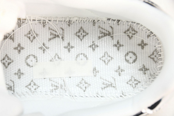 NIKE LOW AIR FORCE 1 X SILVER