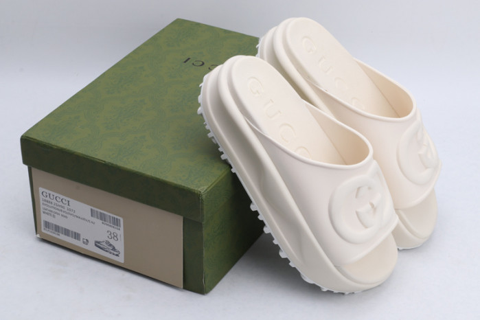 Gucc* Sandal104