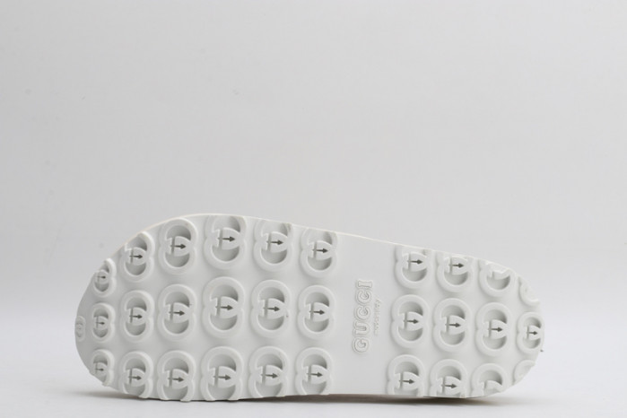 Gucc* Sandal104
