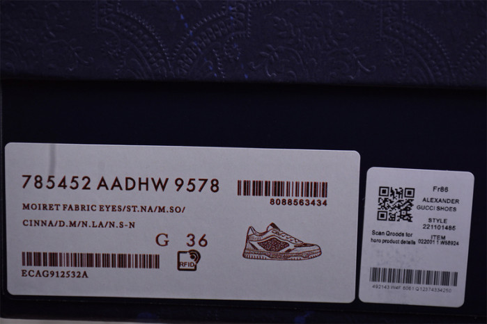 Gucc* Trainer Sneaker102