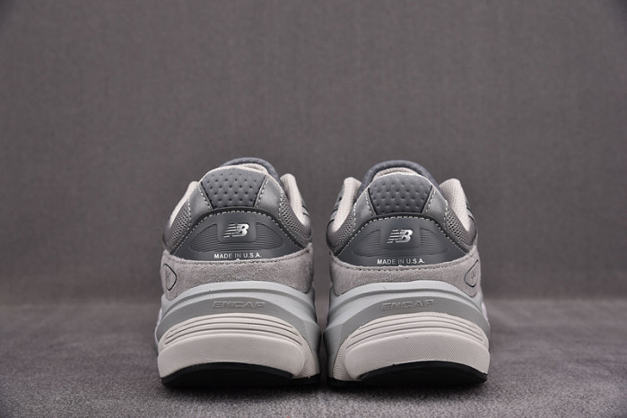 NEW BALANCE 990 V6 NB000024