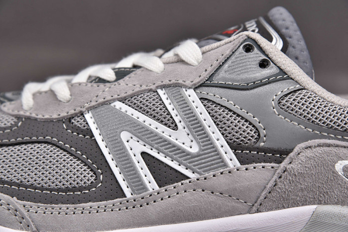 NEW BALANCE 990 V6 NB000024