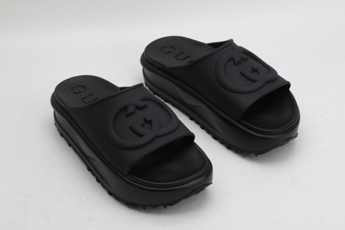 Gucc* Sandal102
